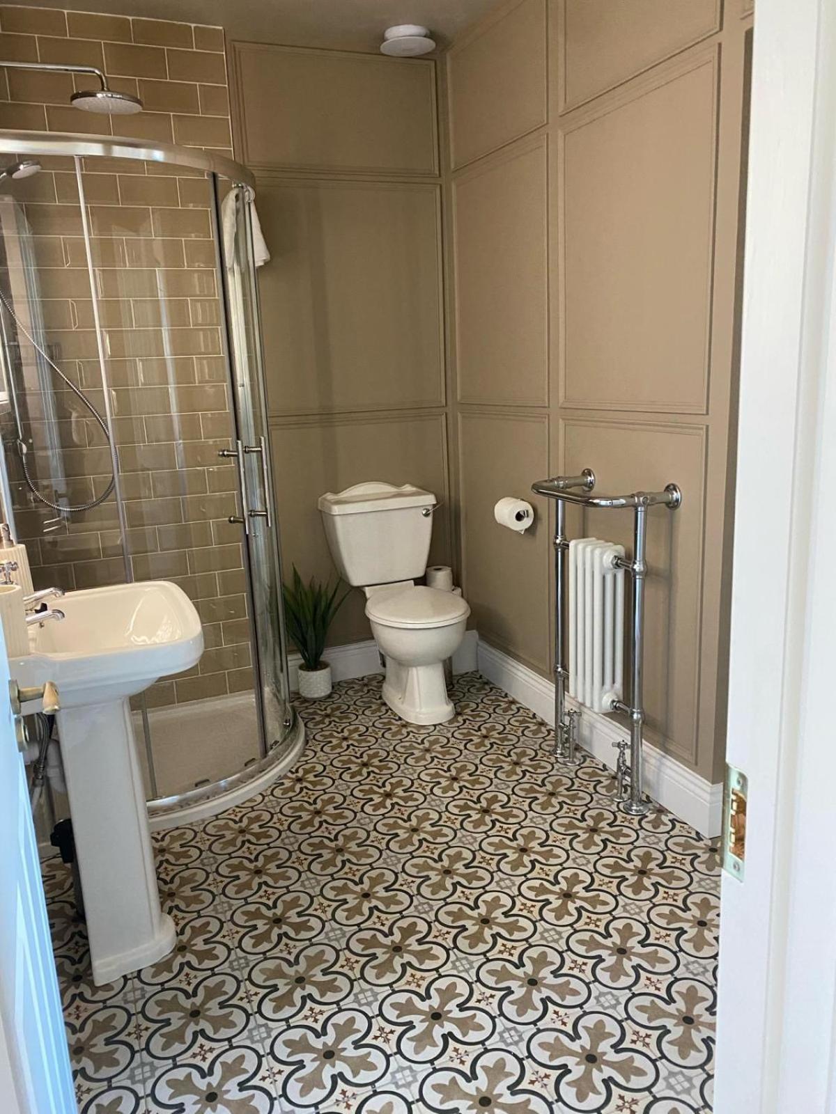 Greystones Harbour Apartments エクステリア 写真